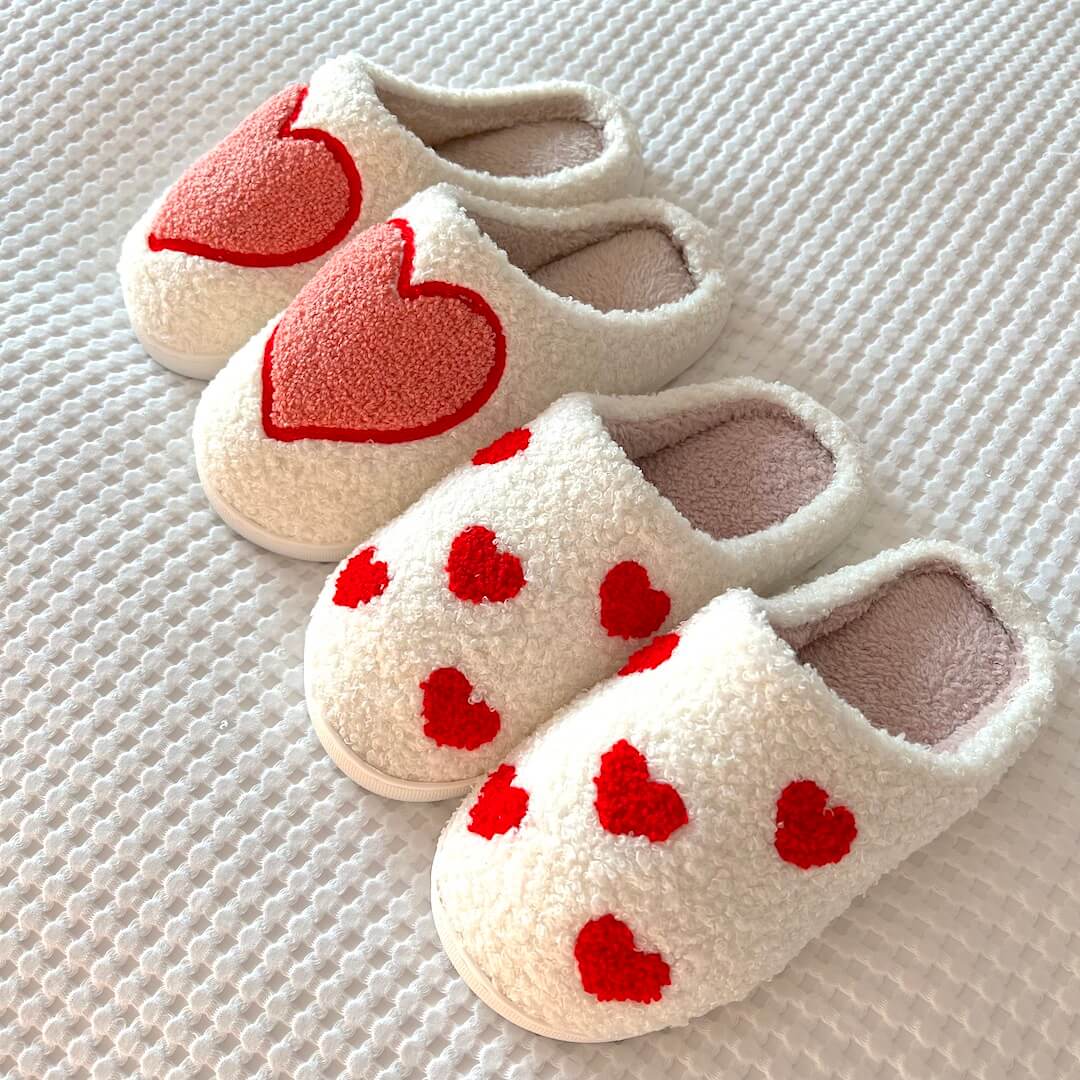 Lover’s Plush Cosy Slippers